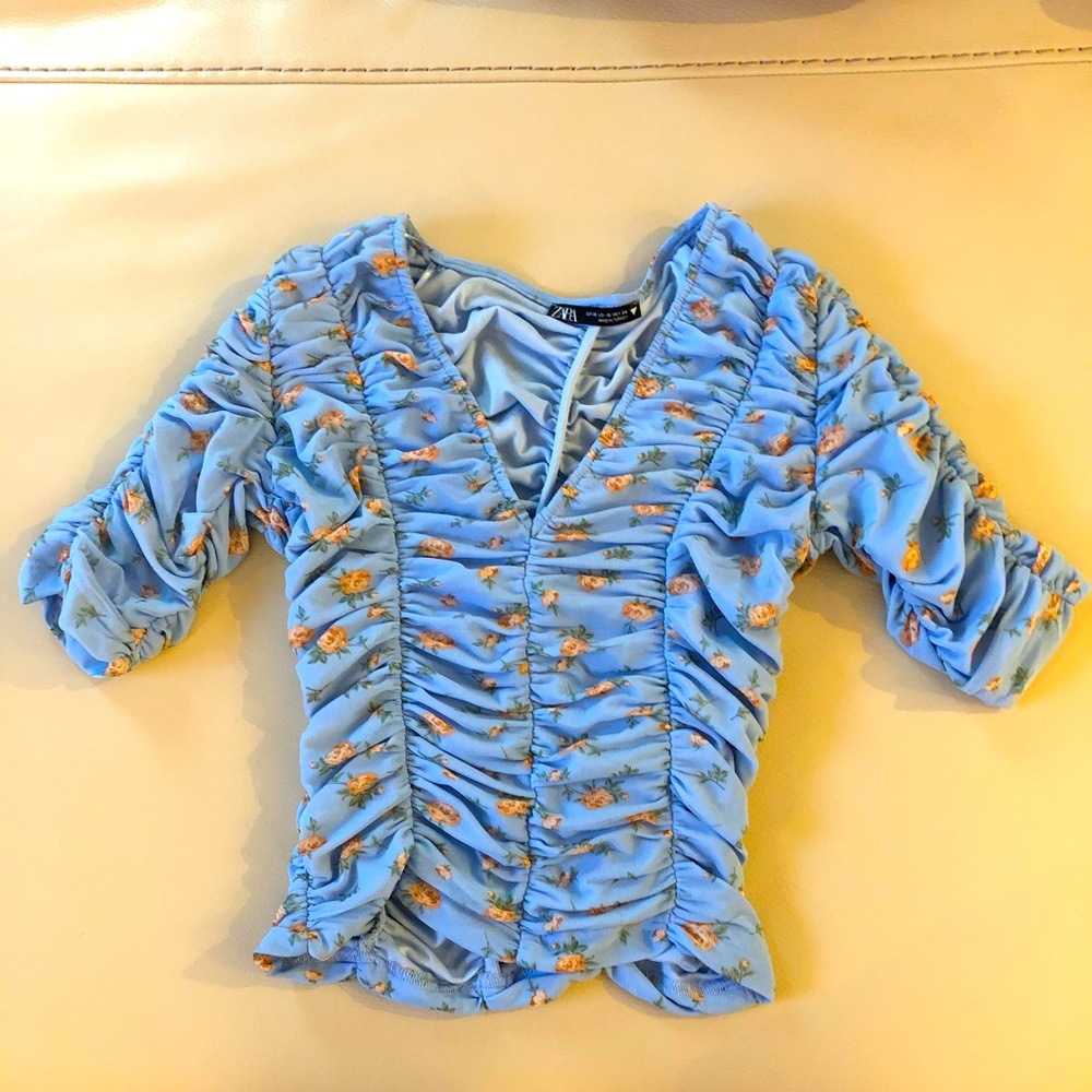 Zara floral ruched top